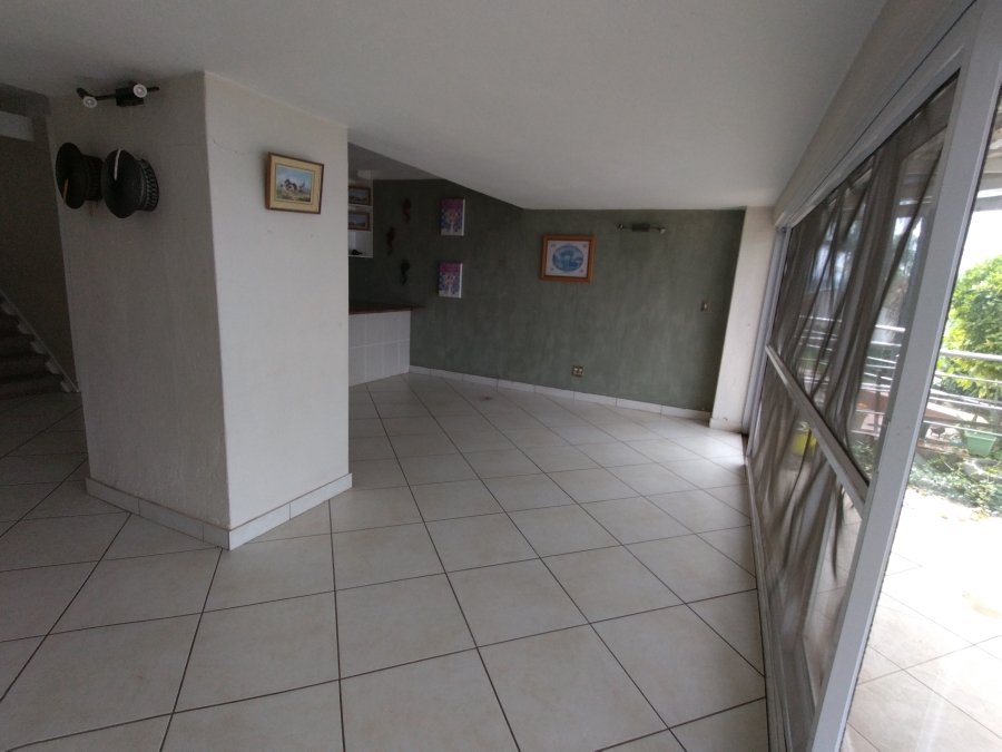 3 Bedroom Property for Sale in Kosmos North West